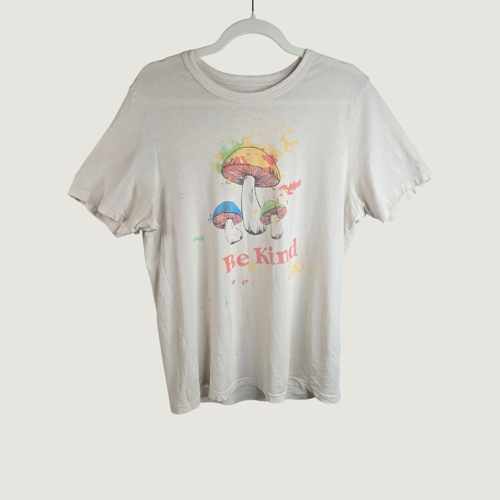 Imogene + Willie Be Kind Mushroom Graphic T Shirt Unisex M Cream Gremlincore Top